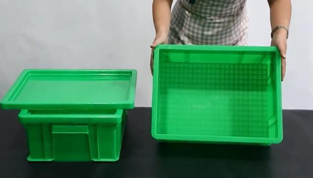 Turnover Box With Lid